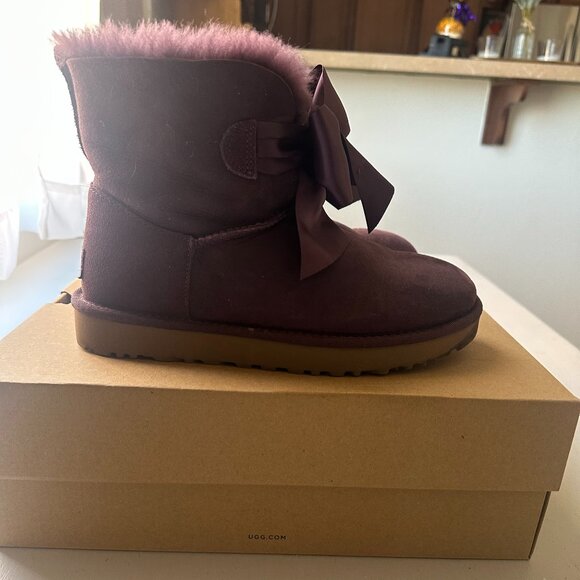 Gita Bow Mini Purple Booties - Picture 1 of 7